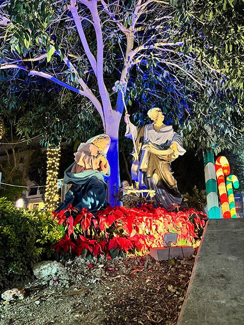 Festive atmosphere and Christian tradition: in Gozo, the streets and squares are lovingly decorated at Christmas time.